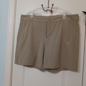Cabela's khaki fishing shorts, size 16